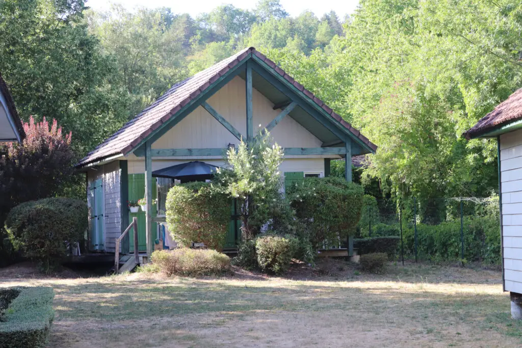 Location de chalet 4-5 personnes piscine près d’Auxerre Yonne_302