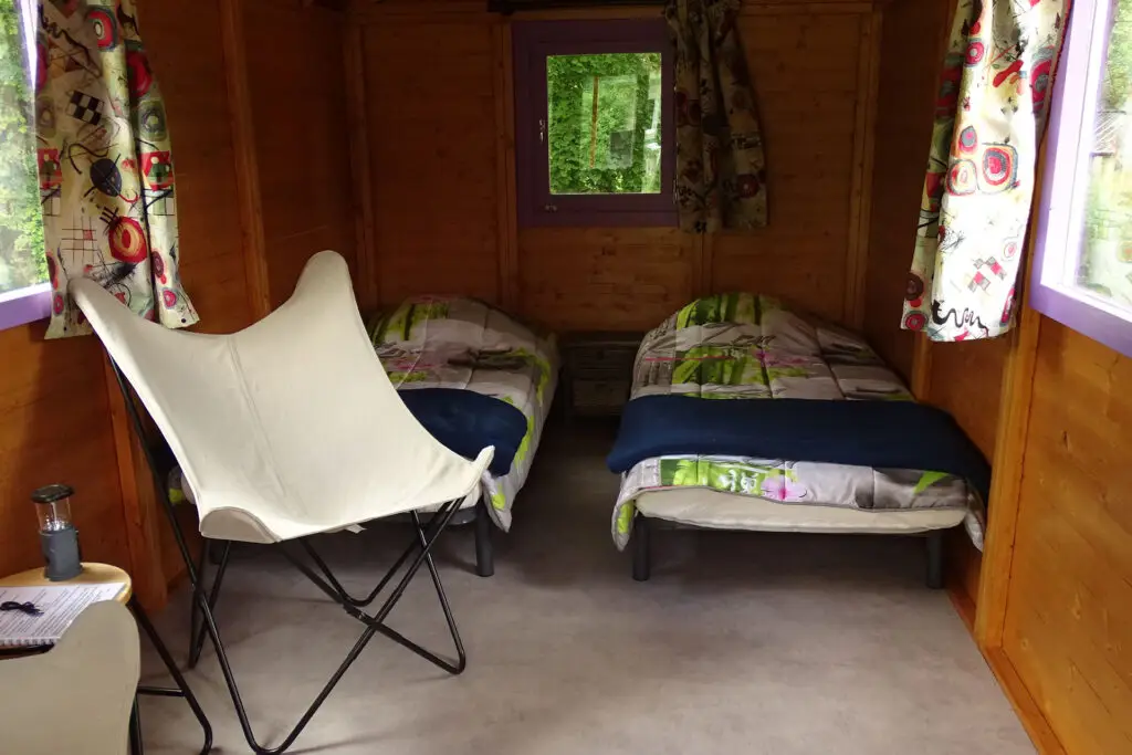 interieur-roulotte-cravant-yonne-89